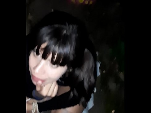 ❤️ Na ulici zduřelý penis výměnou za bonbóny ❤️❌ Sex video u cs.liporno.ru ❌