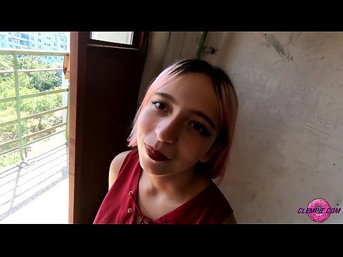 ❤️ Studentka smyslně kouří cizince ve vnitrozemí - sperma na tváři ❤️❌ Sex video u cs.liporno.ru ❌